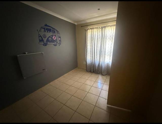 2 BEDROOM TOWNHOUSE FOR SALE IN THE REEDS